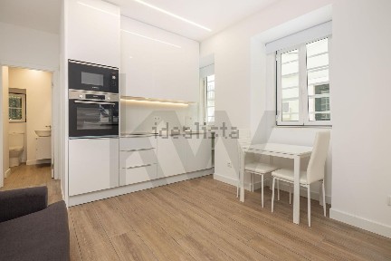 Apartamento T1 à venda na Pena