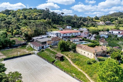 Quinta à venda na Rua Padre José Feliciano, 28