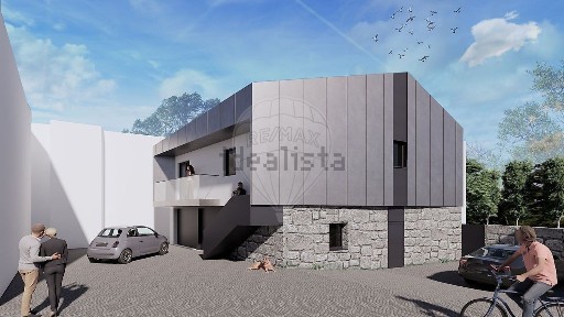 Apartamento T3 à venda na Rua da Associação