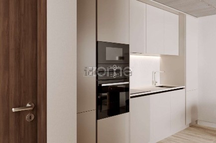Apartamento T1 à venda na Rua Mário Botas