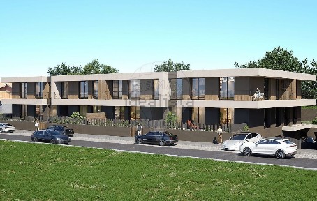 Apartamento T1 à venda na Rua Santa Helena, 84