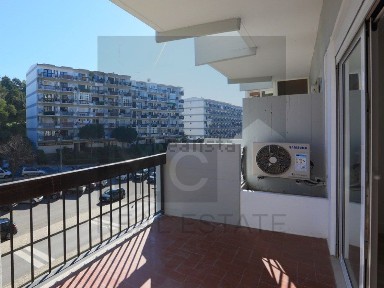 Arrendamento de apartamento T1 na Rua Dom Bosco, 47