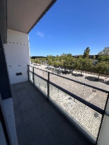 Arrendamento de apartamento T2 na Rua Capitão Cook