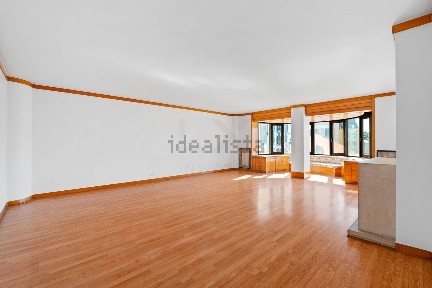 Arrendamento de apartamento T3 na Rua Carlos Alberto da Mota Pinto, 4 a