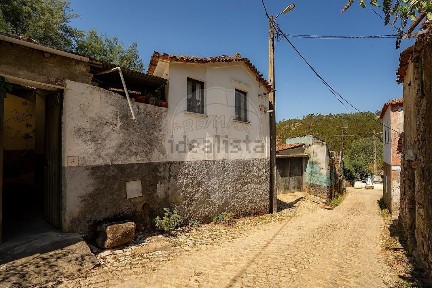 Moradia independente à venda em Penacova