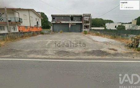 Espaço comercial à venda em Lourosa