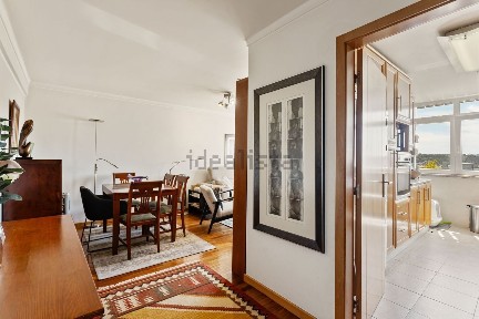 Apartamento T2 à venda na Rua Joaquim Alves