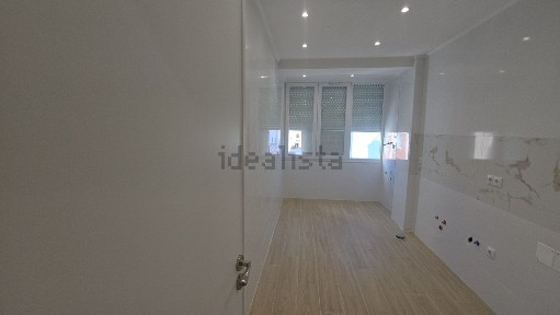 Apartamento T1 à venda em Santa Iria de Azoia - São João da Talha - Bobadela