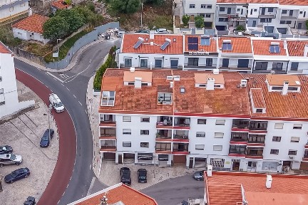 Apartamento T3 à venda na Rua dos Chãs, 12