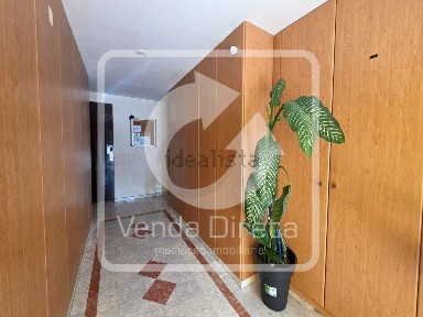 Arrendamento de apartamento T3 na Rua Ferrer Trindade, 8