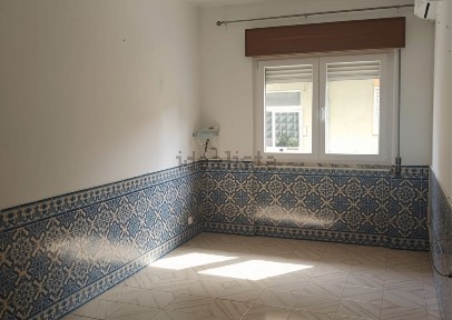 Arrendamento de apartamento T3 na Rua dos Girassóis s/n