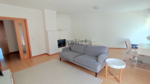 Arrendamento de apartamento T1 em São Victor