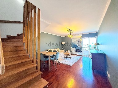 Arrendamento de apartamento T2 na Rua do Vale da Ajuda