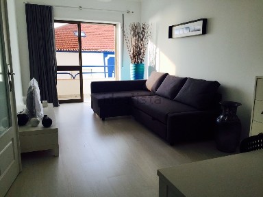 Arrendamento de apartamento T2 na Rua do Alto da Forca, 20