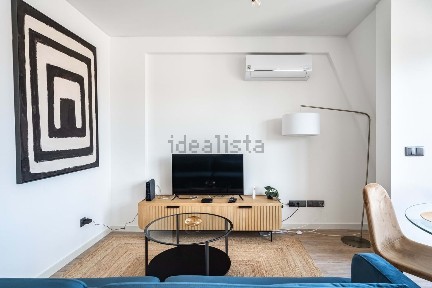 Arrendamento de apartamento T1 na Rua da Bempostinha