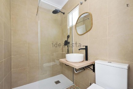 Arrendamento de apartamento T1 na Estrada das Areias