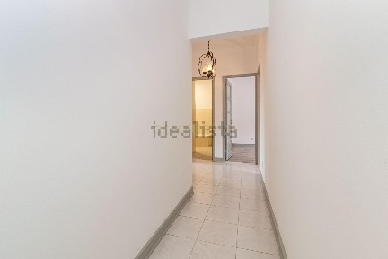 Arrendamento de apartamento T1 na Rua Niassa, 13