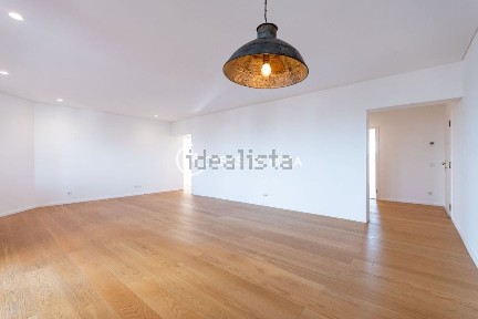 Arrendamento de apartamento T2 na Avenida 25 de Abril s/n