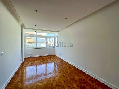 Arrendamento de apartamento T2 na Rua 4 de Infantaria