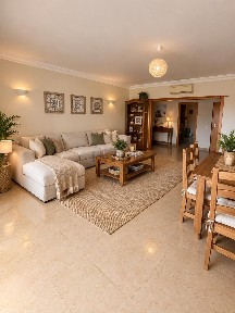 Arrendamento de apartamento T2 na Rua da Moura Lidia