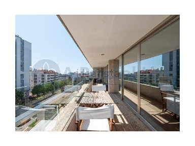 Duplex à venda na Bessa Leite