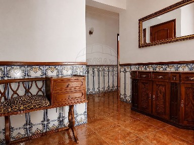 Apartamento T3 à venda em Nossa Senhora de Fátima