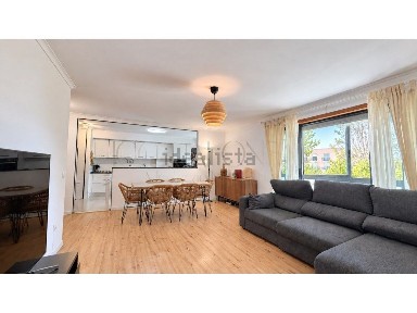 Apartamento T3 à venda na Palmela Village - Colinas da Arrábida