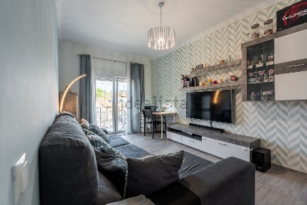 Apartamento T2 à venda na Rua Principal de Praias do Sado, 187