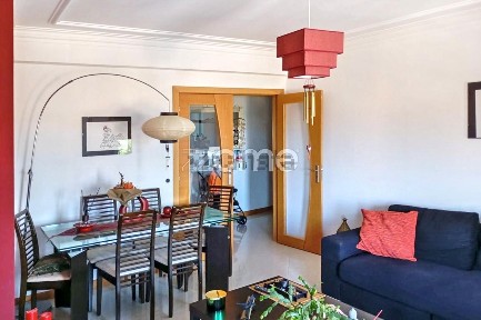 Apartamento T3 à venda na Avenida Vieira da Silva, 33