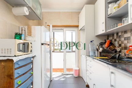 Apartamento T1 à venda na Rua Alvaro Fernandes, 1
