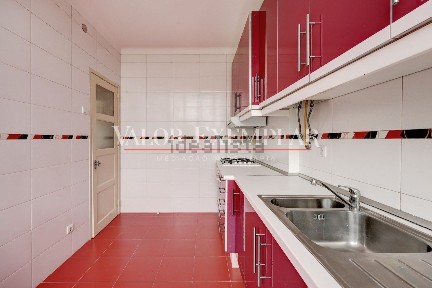 Apartamento T4 à venda no Bairro do Liceu - Vanicelos