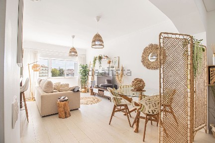 Apartamento T2 à venda na Avenida Marcos Portugal s/n