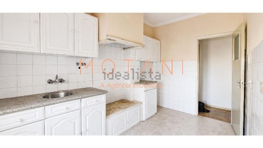 Apartamento T3 à venda em Caparica e Trafaria