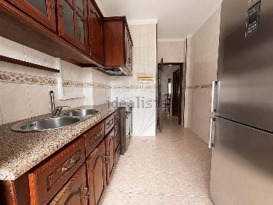 Apartamento T2 à venda na Avenida Movimento das Forças Armadas