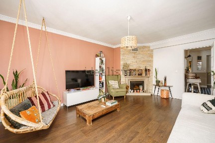 Apartamento T3 à venda na Rua Do Bairro Afonso Costa, 67