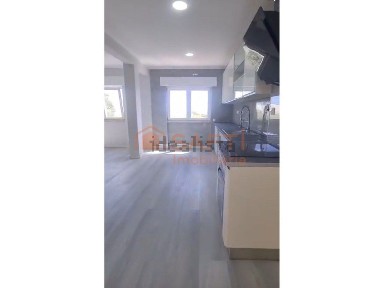 Apartamento T2 à venda na Afonso Costa - Fonte do Lavra