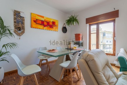 Apartamento T4 à venda na Rua Cidade da Praia, 1