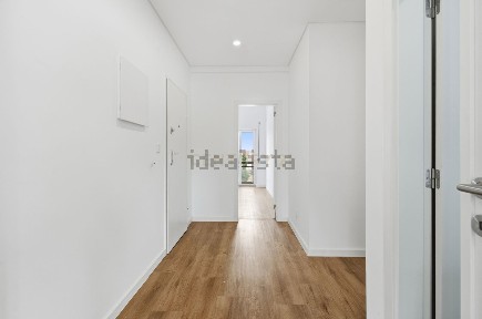 Apartamento T4 à venda na Rua Dom Manuel de Melo, 4
