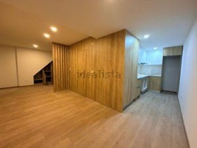 Apartamento T1 à venda na Rua Cândido dos Reis