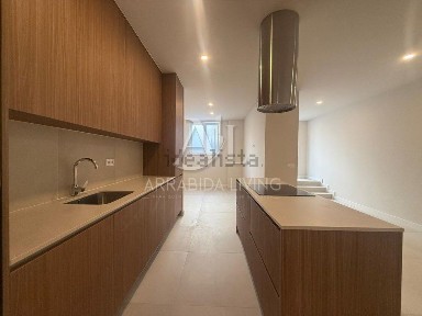 Apartamento T2 à venda na Praceta Fernando Pessoa