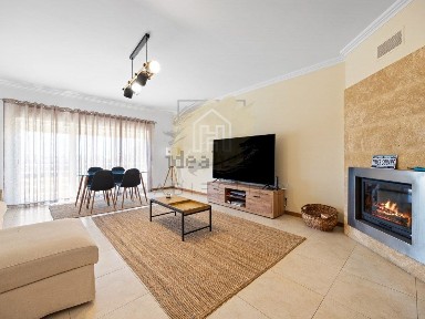 Apartamento T2 à venda na Rua Vasco da Gama, 28