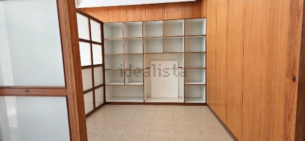 Escritório privado à venda na Praceta Adelino Amaro da Costa