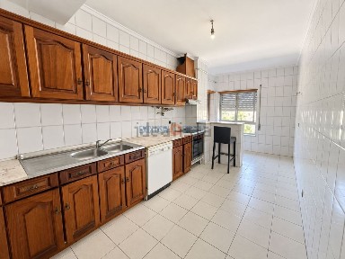 Apartamento T3 à venda em Trofa - Segadães - Lamas do Vouga