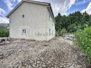 Moradia independente à venda em Gondarém