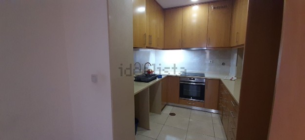 Arrendamento de apartamento T2 na Estrada Exterior da Circunvalação