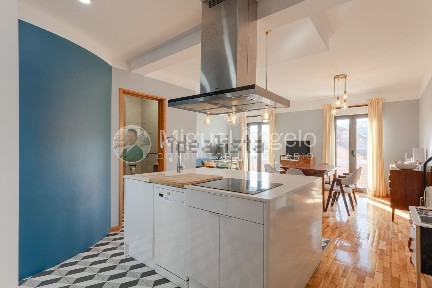 Arrendamento de apartamento T2 na Rua de Dom Pedro V s/n
