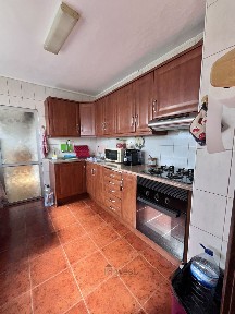 Apartamento T3 à venda na Rua Vale de Lagar