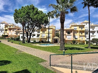 Apartamento T2 à venda em Santa Eulália