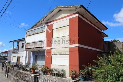 Casa ou moradia à venda em Bustos - Troviscal - Mamarrosa