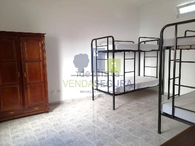 Arrendamento de moradia geminada em Salvador e Santa Maria da Feira